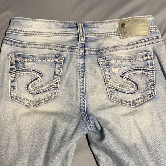 Silver Light Wash Jeans - Picture 2 of 4